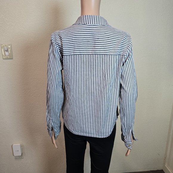 Michael Kors Blouse Striped Black White Tie Front Shirt Size Medium Pockets Fron - Picture 6 of 11